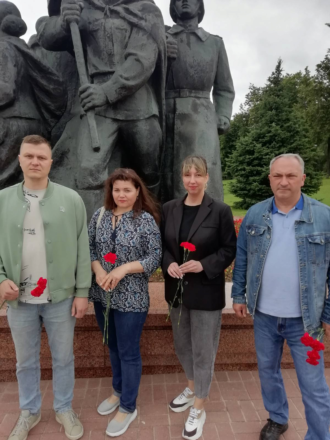 Возложение цветов